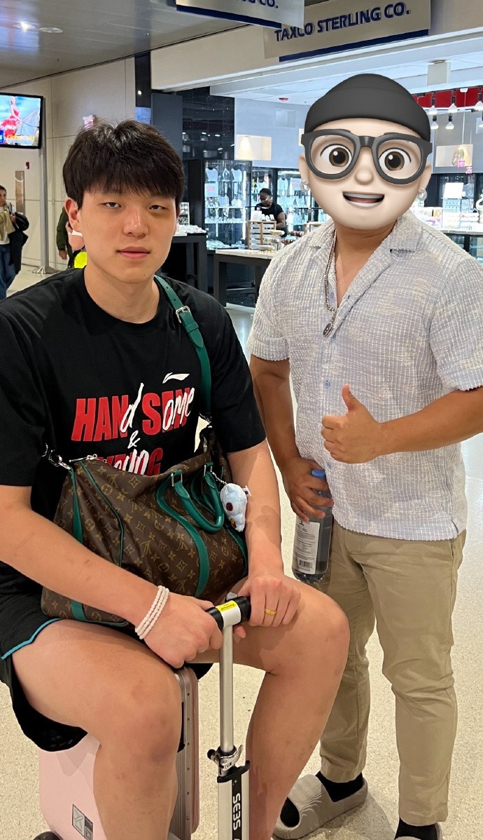 kaiyun-杨瀚森训练中眼部受击,从绵羊变熊猫引关注