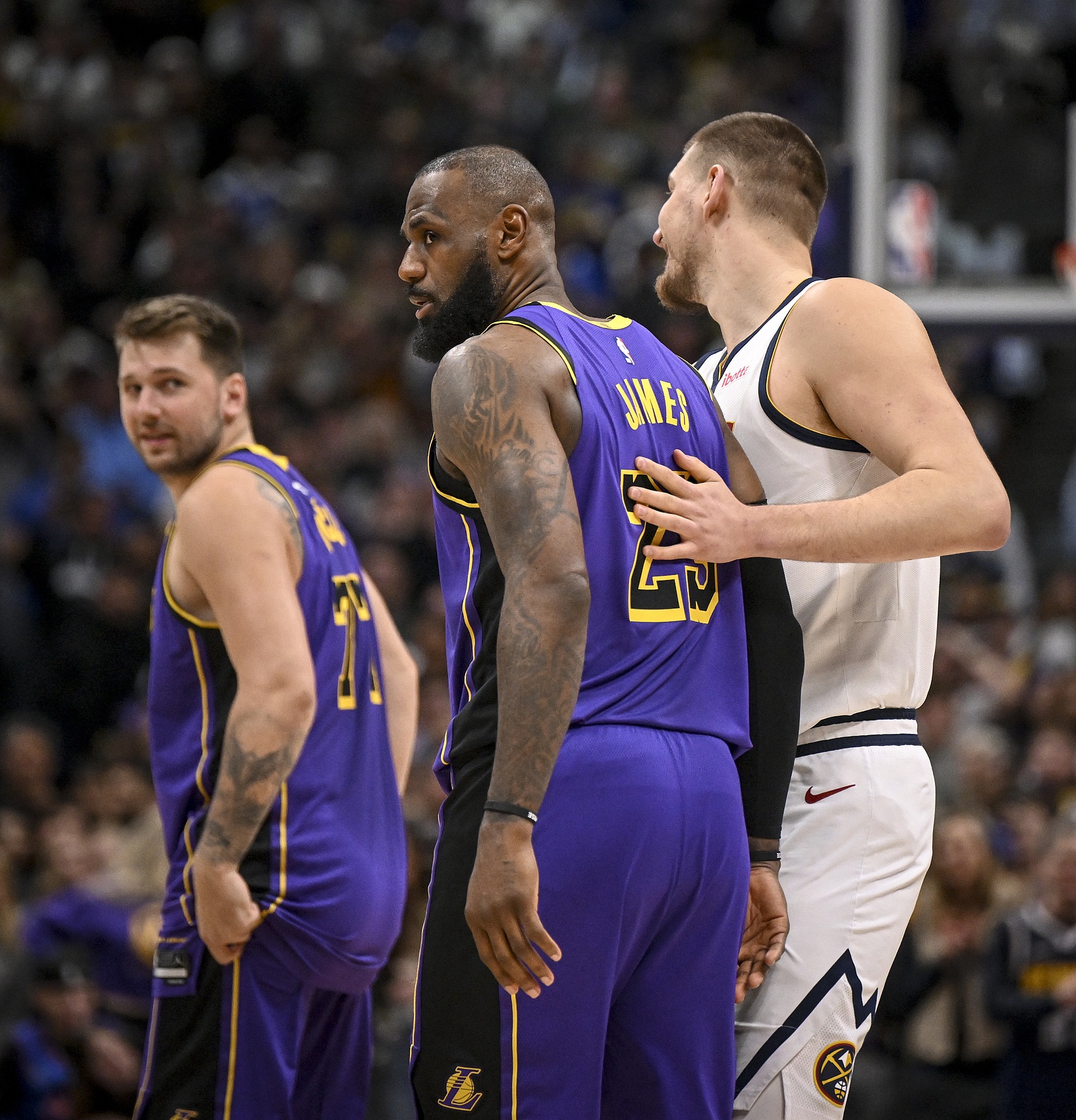 开云-詹姆斯之后谁来搭档东契奇？浓眉二进宫？约基奇字母哥前往湖人？