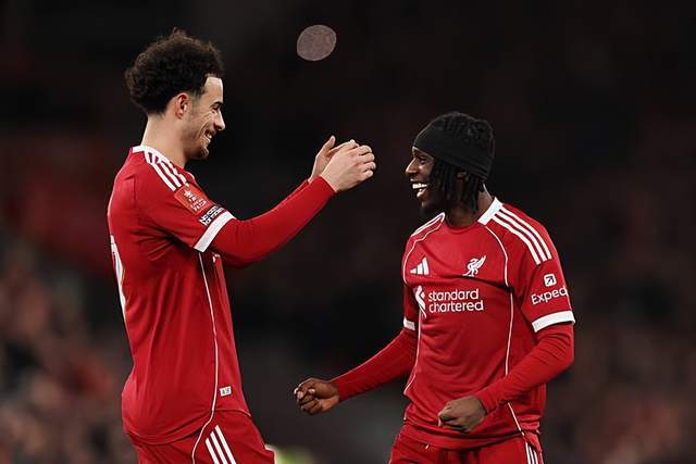 维尔茨5战造4球,9500万神锋传射!4-1横扫弱旅,利物浦终结3连平