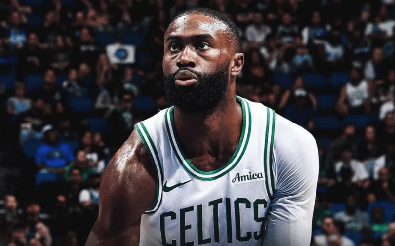 开云网页-杰伦-布朗赛季至今已24次单场30+，联盟第二，仅次于SGA