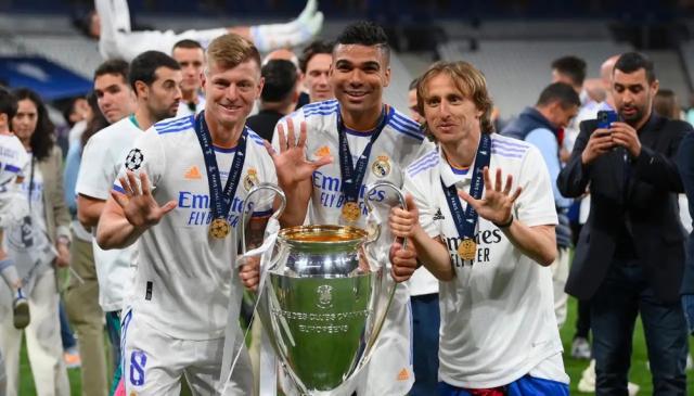 1661055528212087064.jpg 【观察】塞翁失马?卡塞米罗离队加速皇马换血