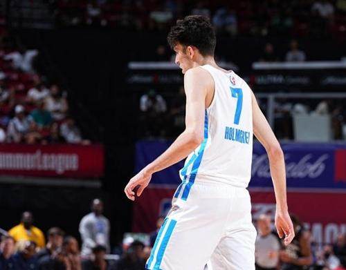 开云-【早报】这一次，足球踢得是“人情世故”