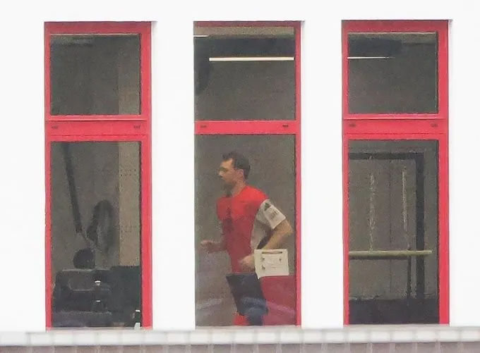 kaiyun-TZ：诺伊尔今天在拜仁健身房恢复性训练，复出至少还要1周