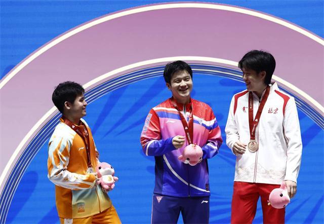 开云-国乒瞒不住了！林诗栋太弱让领导左右为难，王励勤出面谈难办问题