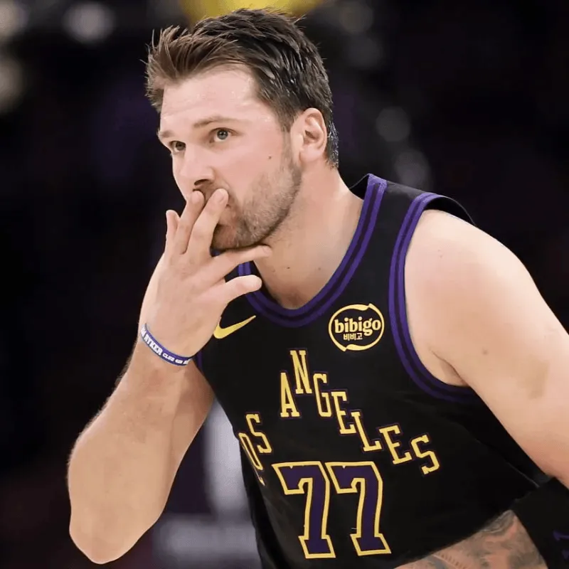 kaiyun-现役最快15000分：东契奇、詹姆斯、杜兰特、米切尔、布克